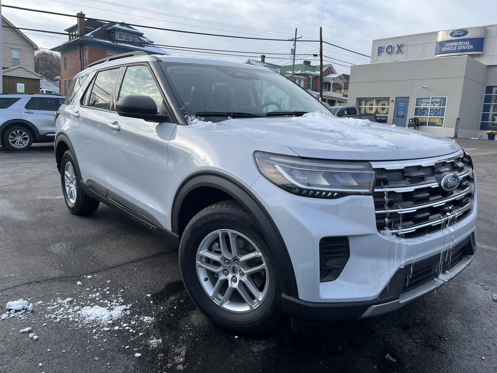 2026 Ford Explorer Active's photo