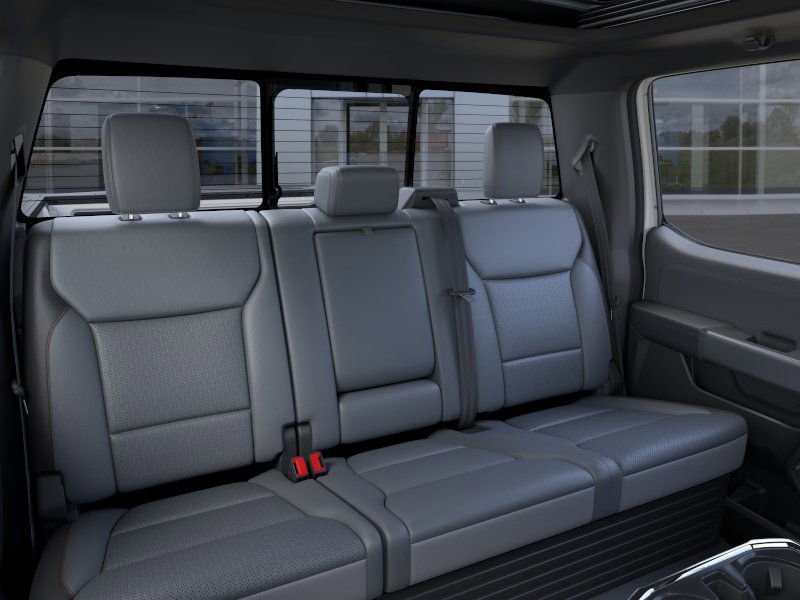 2025 Ford F-150 Lightning Lariat photo 11