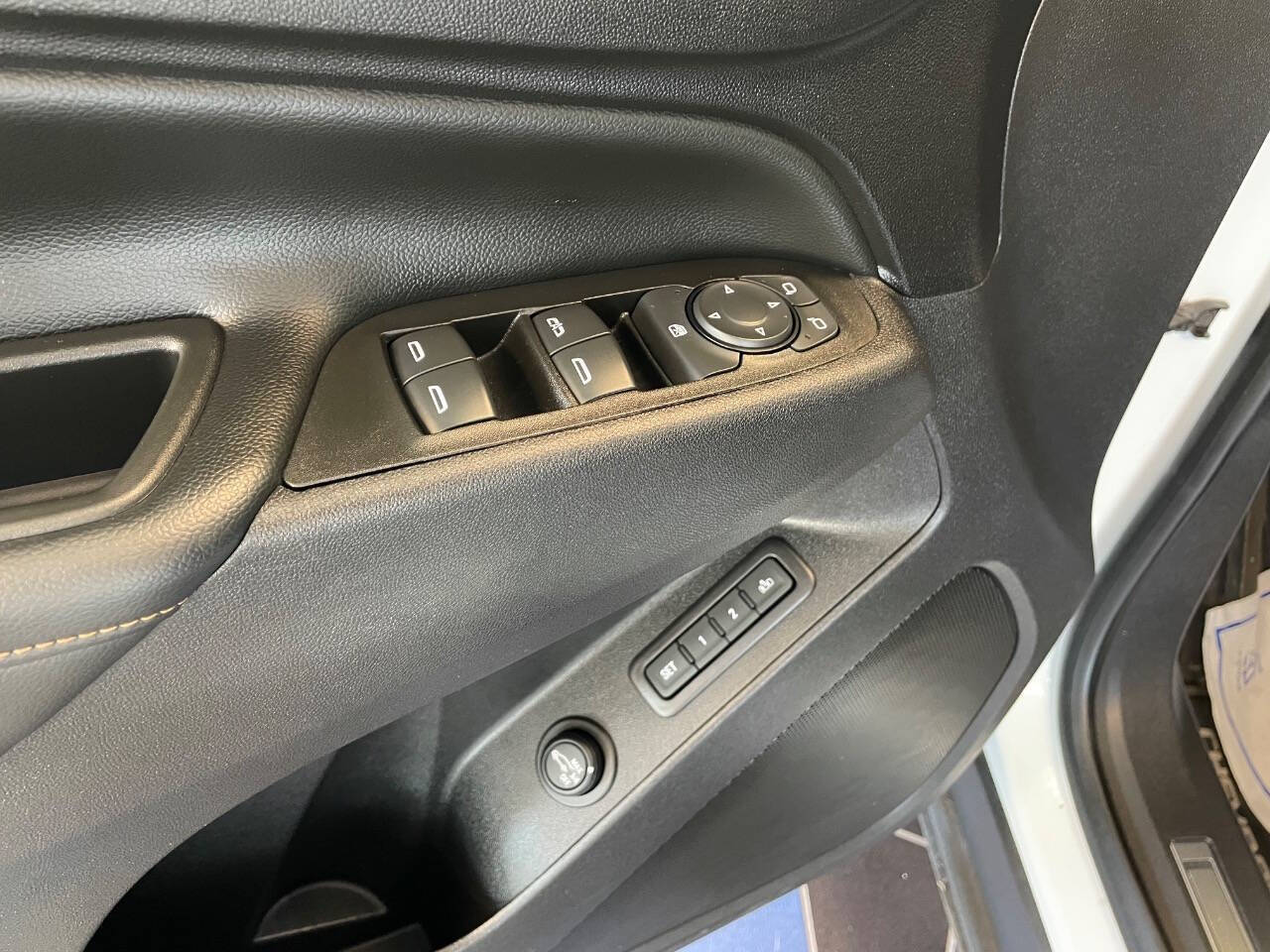 2020 Chevrolet Equinox Premier photo 10