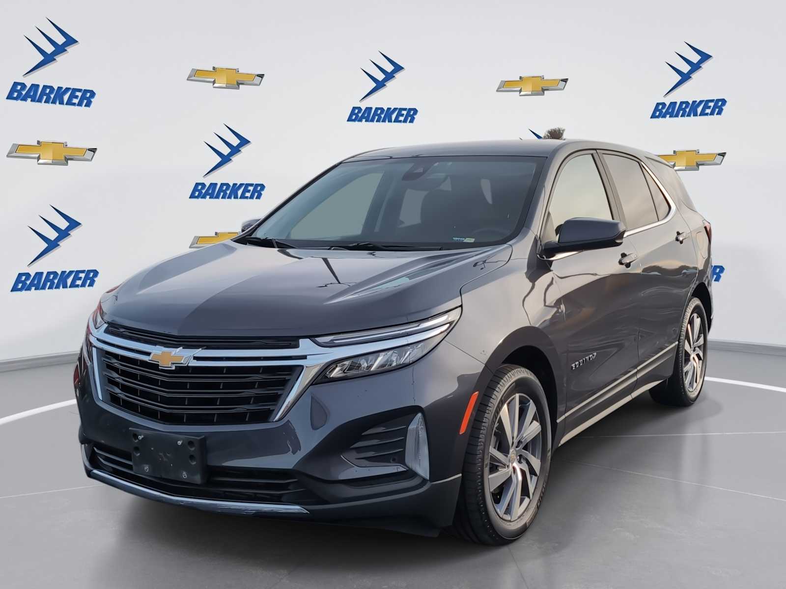 2022 Chevrolet Equinox LT's photo