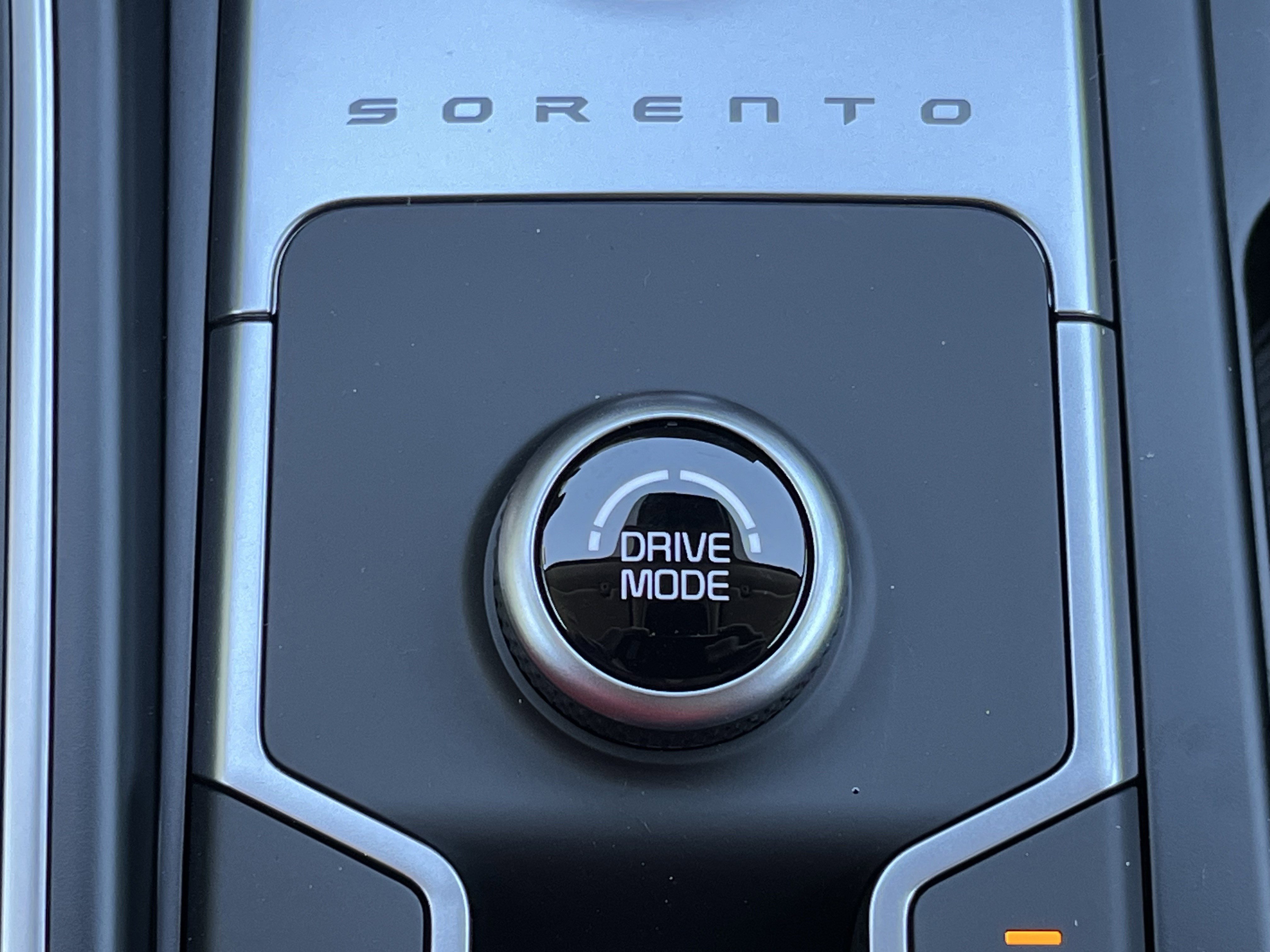 2025 Kia Sorento Hybrid EX photo 7