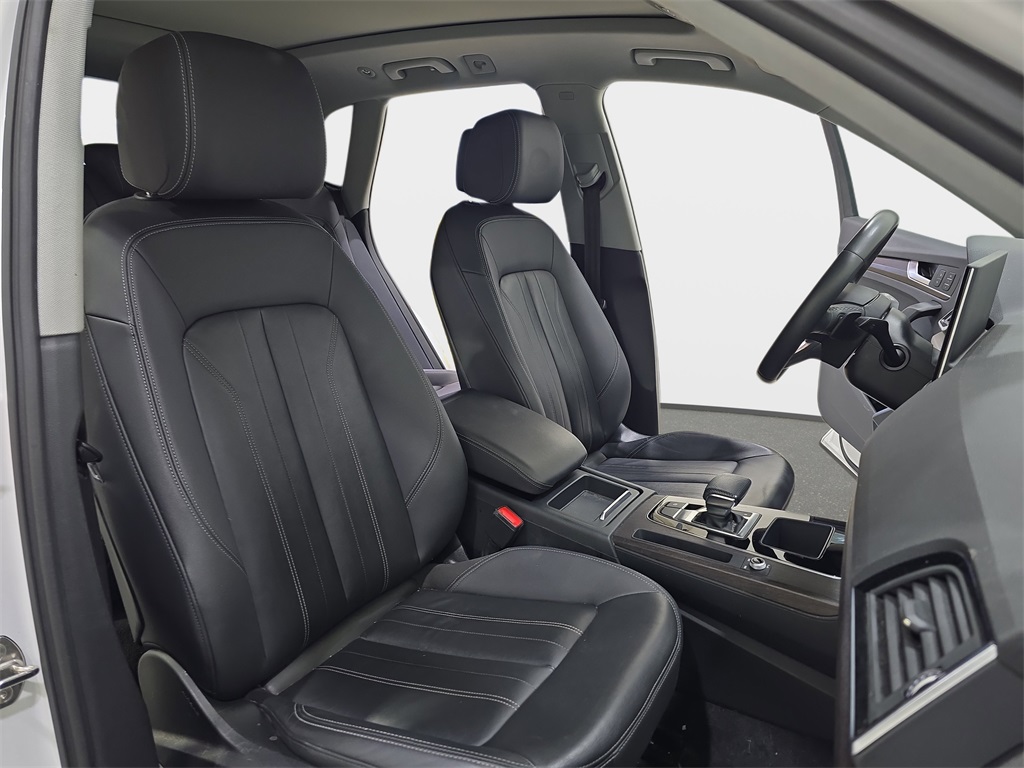 2022 Audi Q5 45 S line Premium photo 4
