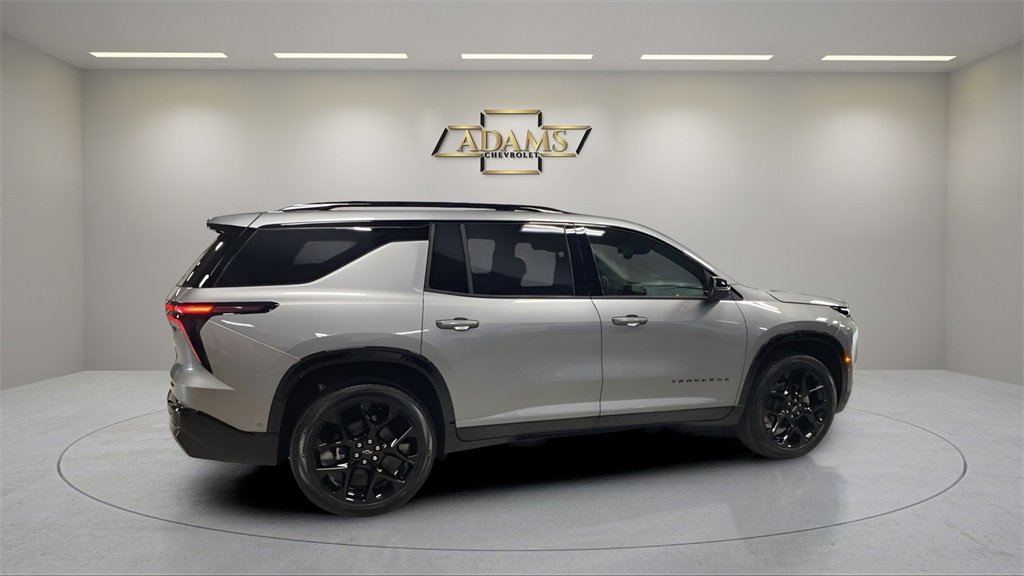 2026 Chevrolet Traverse RS photo 7
