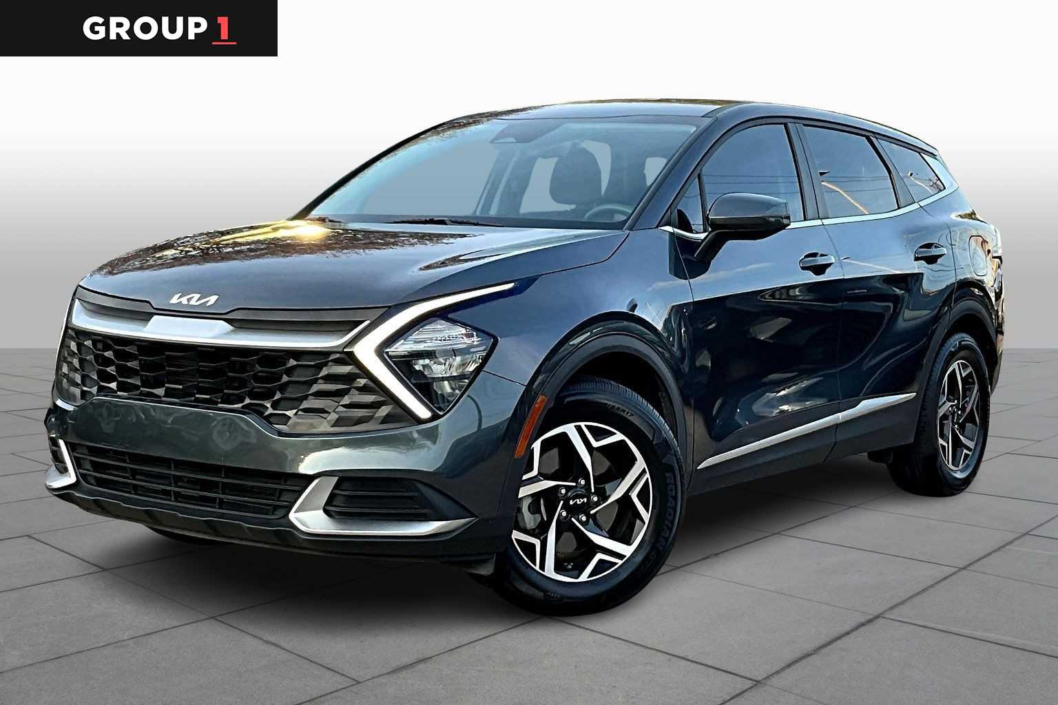 2023 Kia Sportage LX's photo