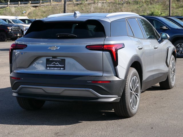 2026 Chevrolet Blazer EV photo 3
