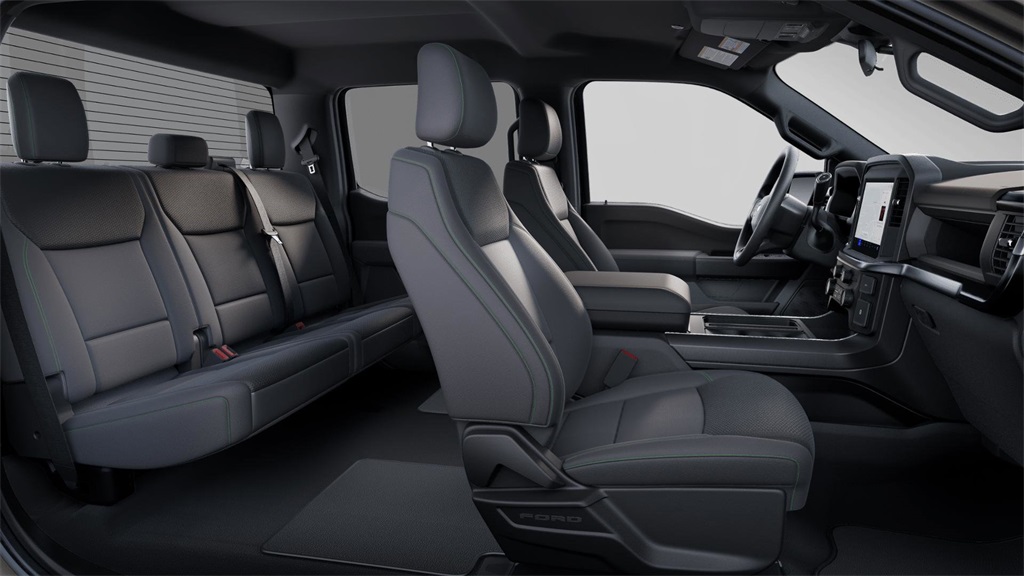 2025 Ford F-150 STX photo 6