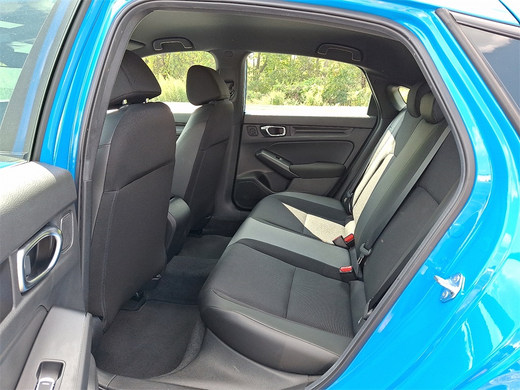 2025 Honda Civic Hatchback Sport photo 10