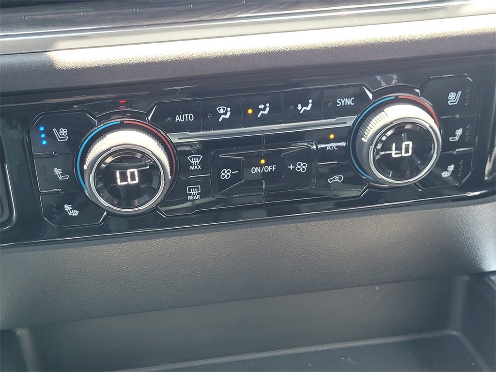 2023 Chevrolet Silverado 1500 LTZ photo 19
