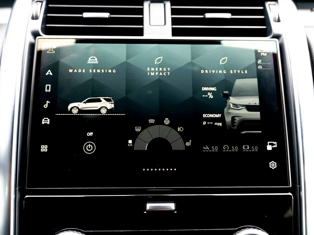 2023 Land Rover Discovery HSE R-Dynamic photo 21