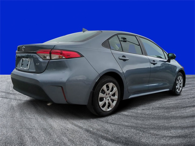 2025 Toyota Corolla LE photo 2
