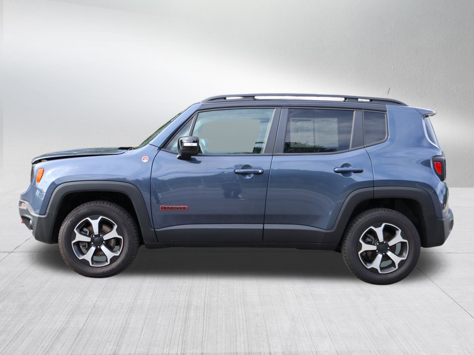 2022 Jeep Renegade Trailhawk photo 4