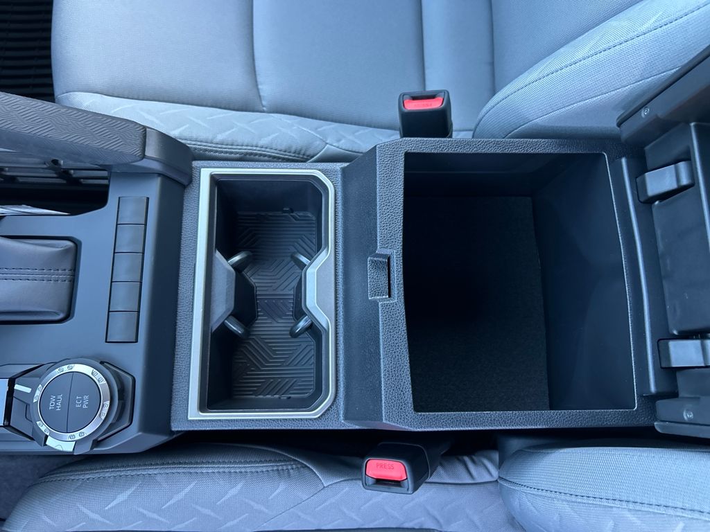 2025 Toyota Tacoma SR5 4x4 Double Cab photo 25