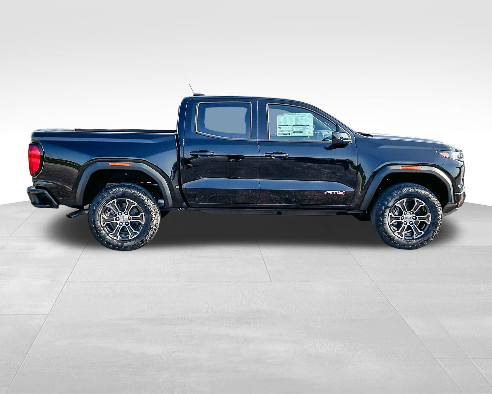 2025 Gmc Canyon AT4 photo 4