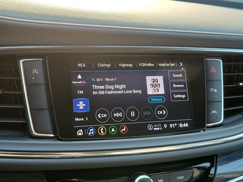 2024 Buick Enclave Premium photo 12