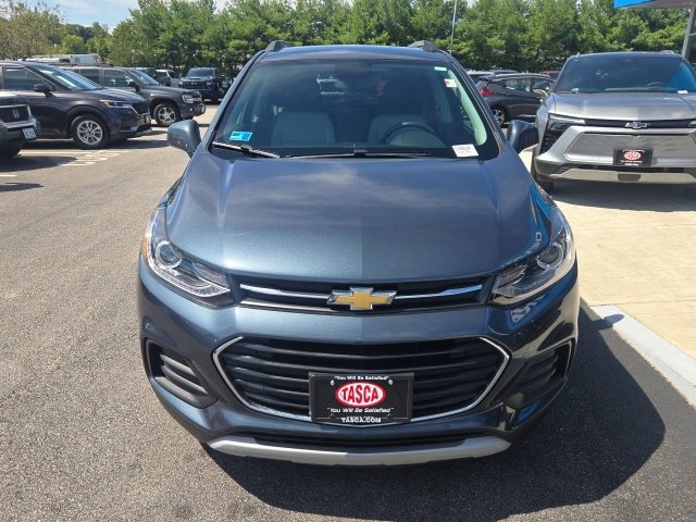 Used 2022 Chevrolet Trax LT with VIN KL7CJPSM8NB536299 for sale in Woonsocket, RI