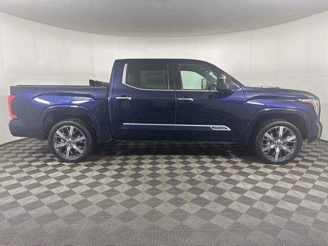 2022 Toyota Tundra CapStone photo 2