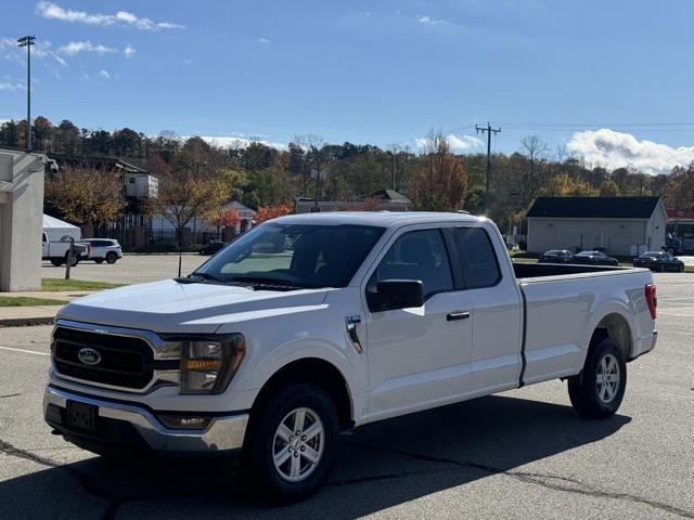 2023 Ford F-150 XLT's photo