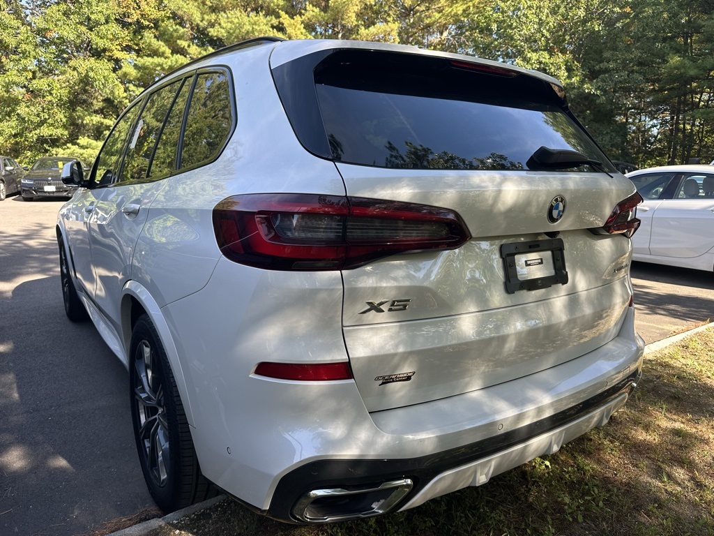 2022 Bmw X5 xDrive40i photo 2
