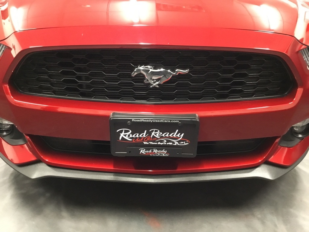 2016 Ford Mustang V6 Convertible photo 20