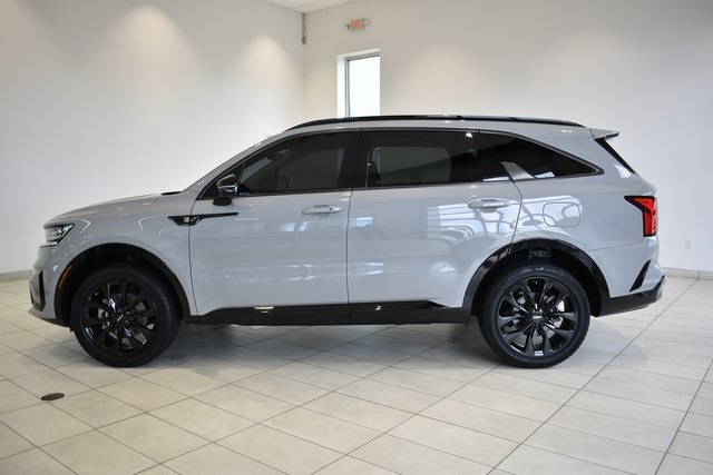 2022 Kia Sorento SX photo 2