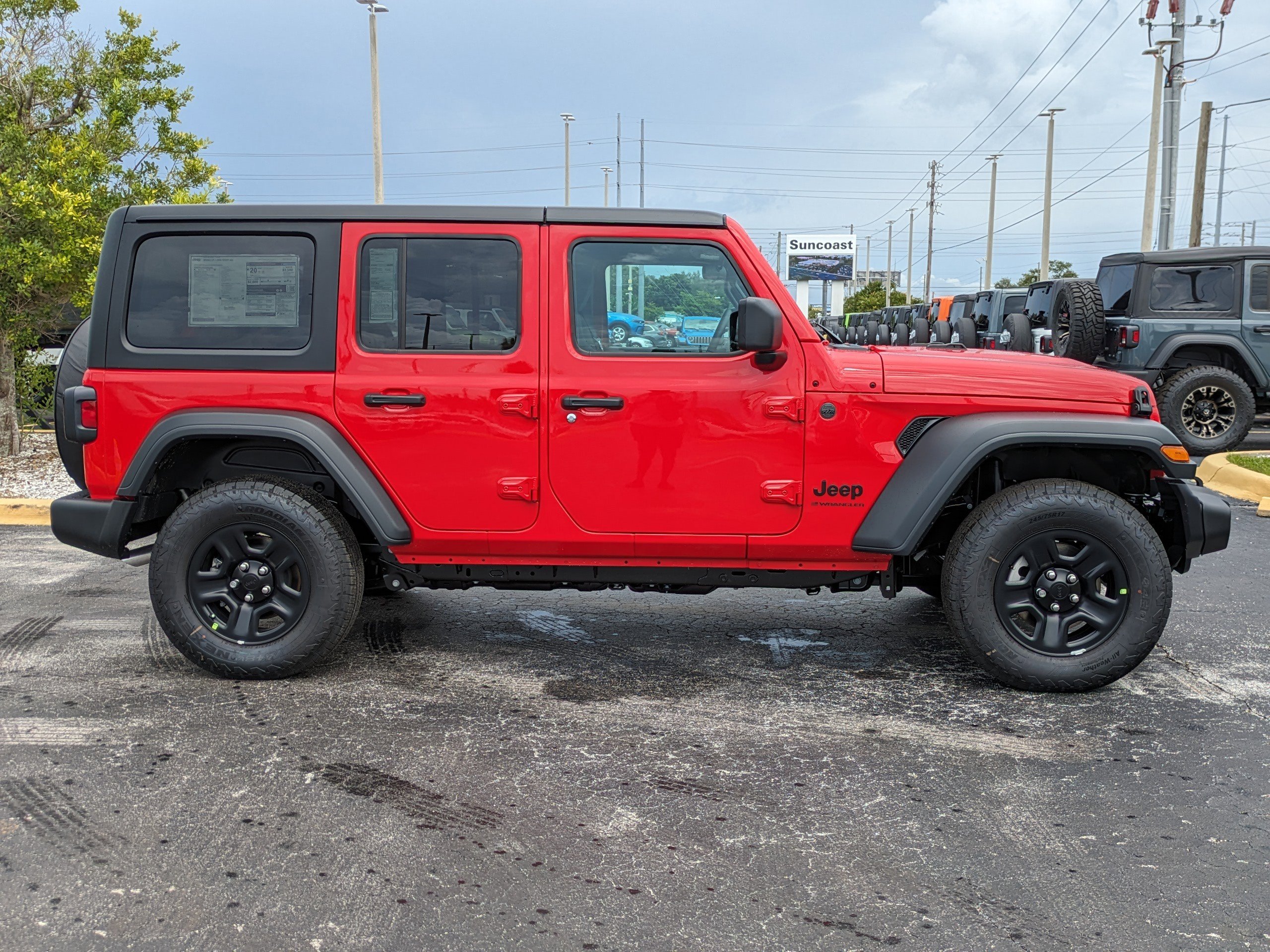 2025 Jeep Wrangler Sport photo 3