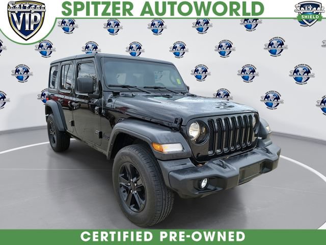 2022 Jeep Wrangler Unlimited Altitude's photo