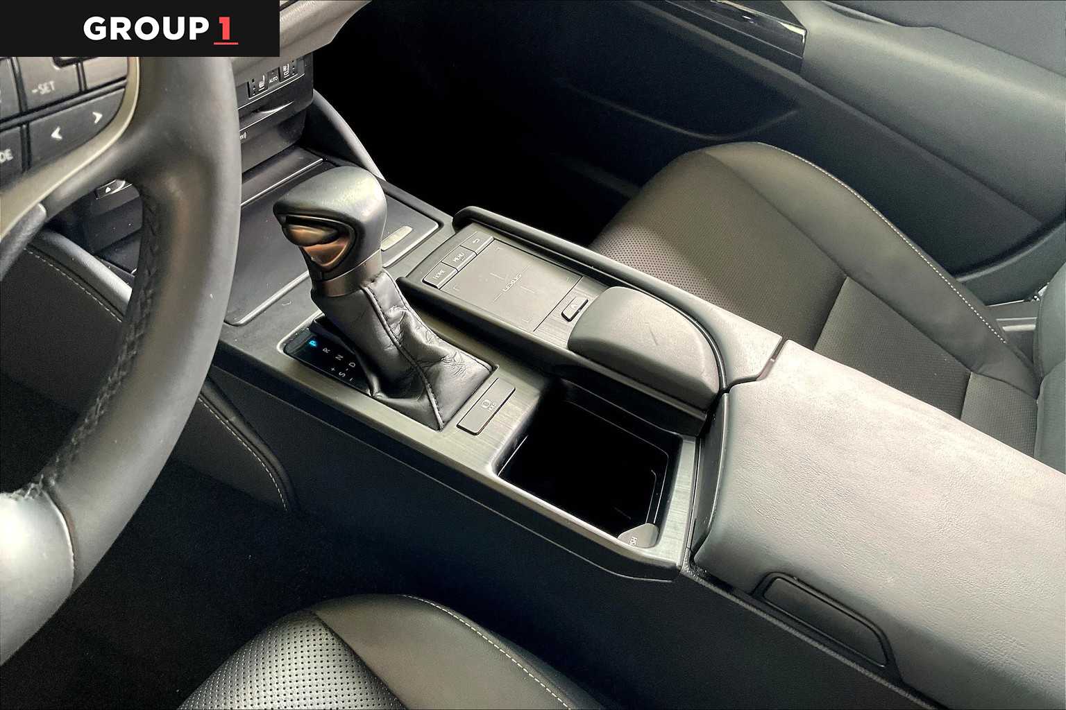 2022 Lexus ES 350 photo 14