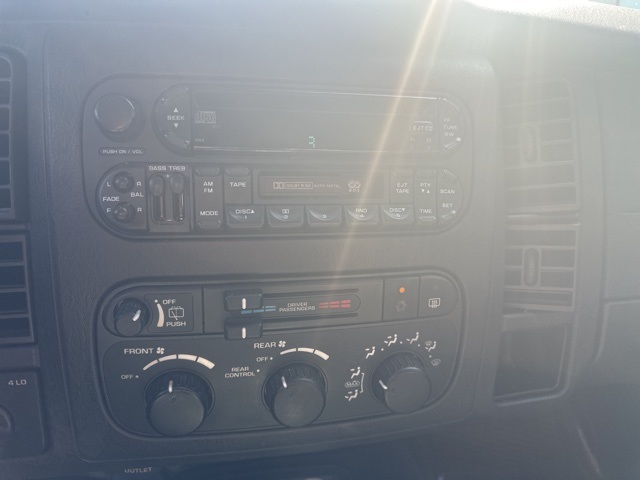 2003 Dodge Durango SLT photo 15