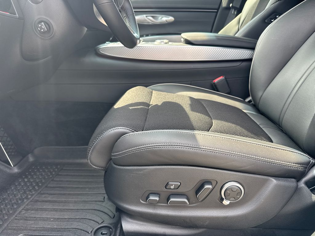2025 Genesis GV70 2.5T photo 10