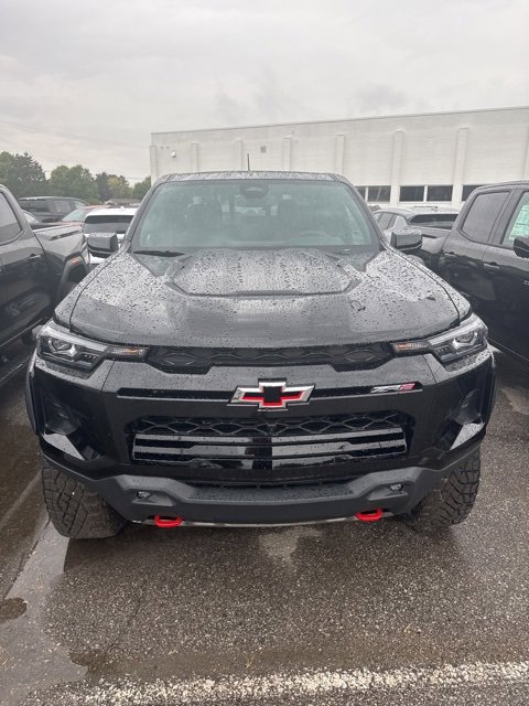 2026 Chevrolet Colorado ZR2 photo 2