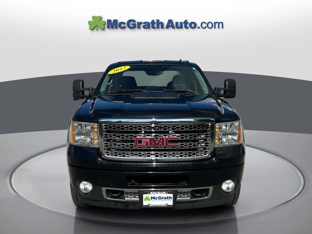 2012 Gmc Sierra Denali photo 2