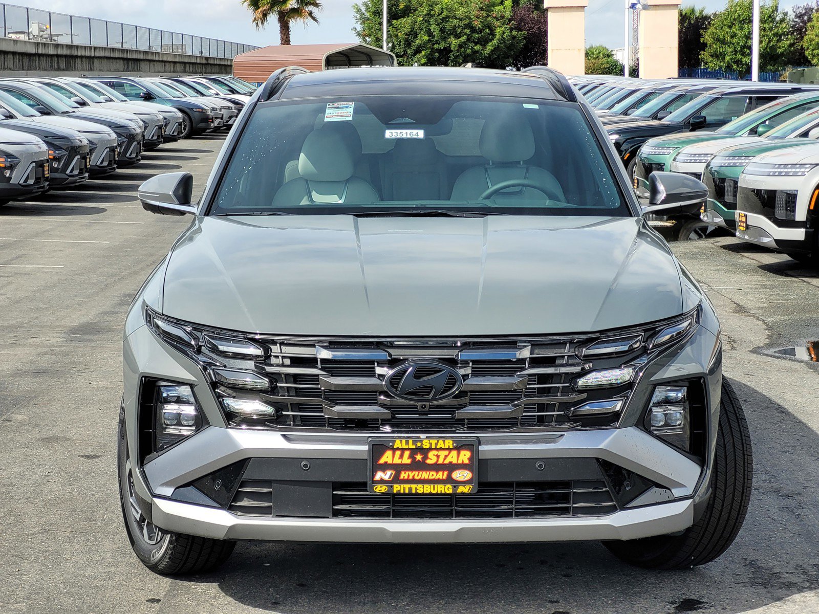 2026 Hyundai Tucson Limited photo 2