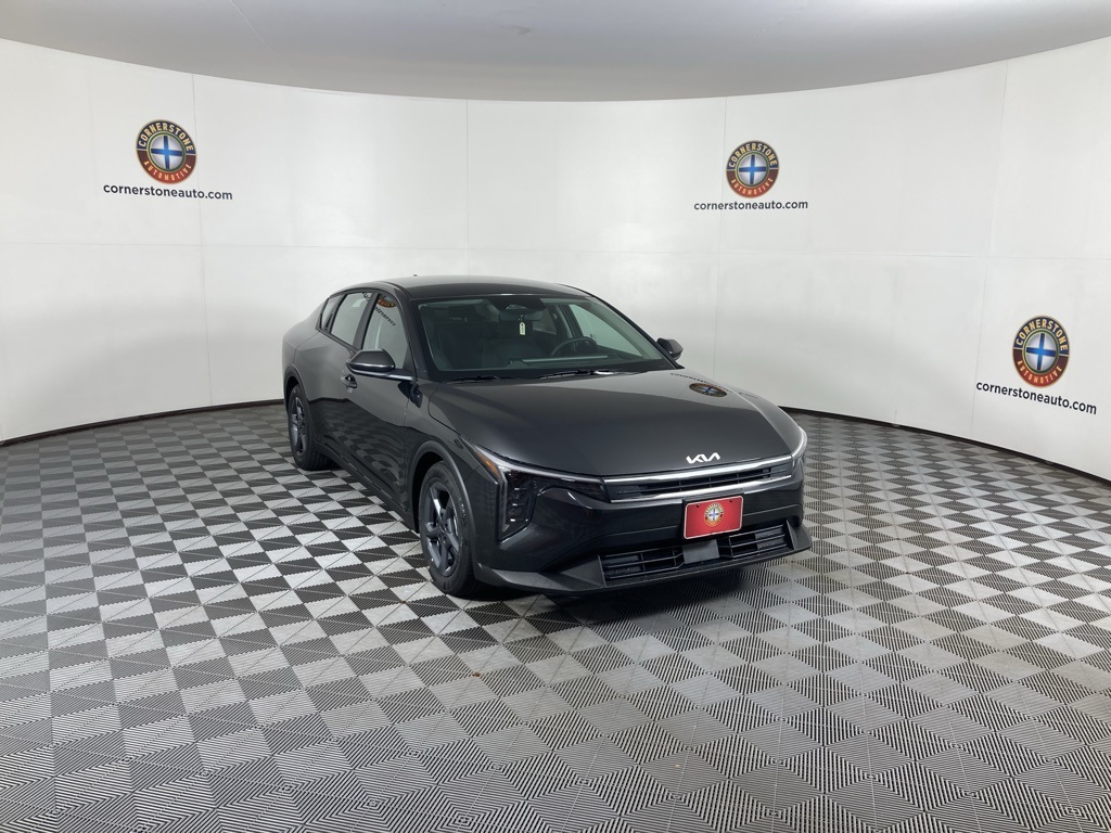 2025 Kia K4 LXS photo 5
