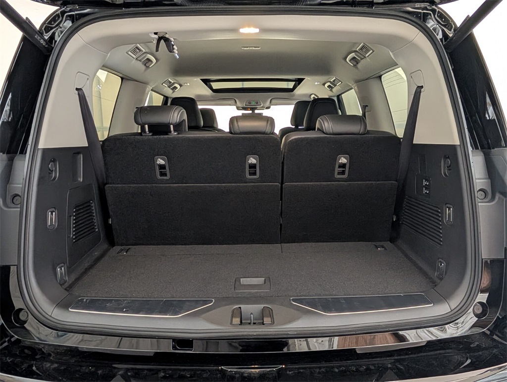 2025 Infiniti QX80 Pure photo 10