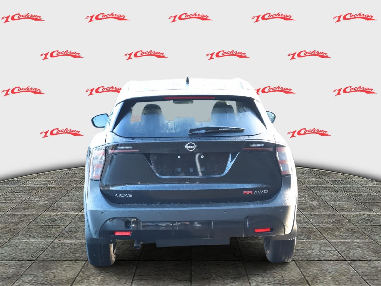 2025 Nissan Kicks SR photo 3