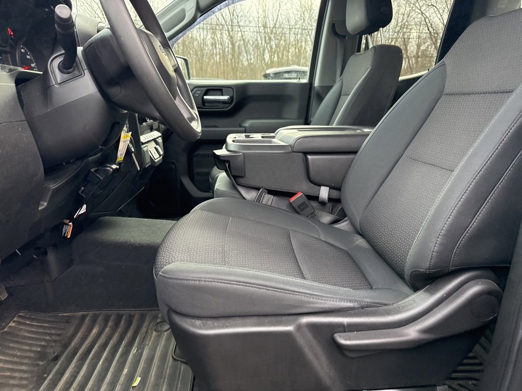 2019 Chevrolet Silverado 1500 Custom Trail Boss photo 3