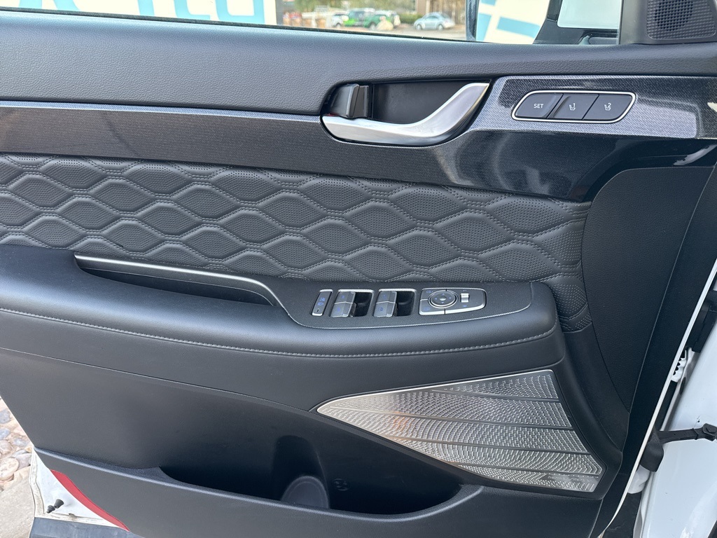 2020 Hyundai Palisade Limited photo 8