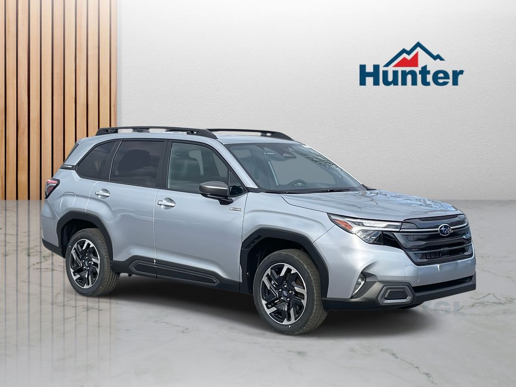 2025 Subaru Forester Limited's photo