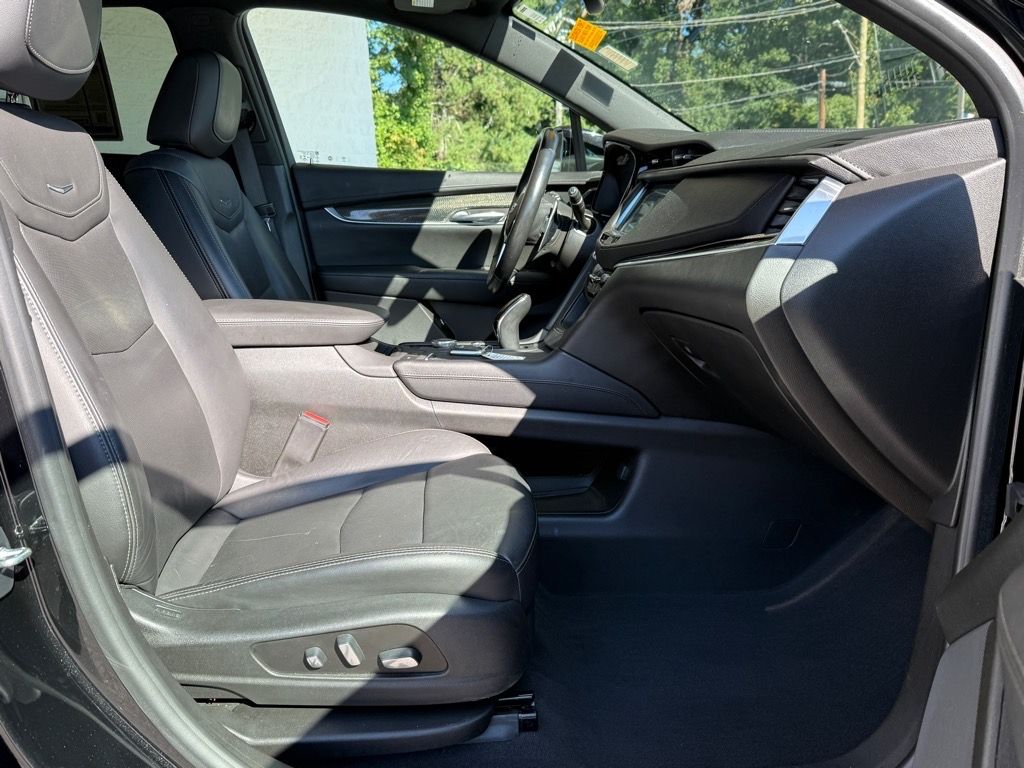 2021 Cadillac XT5 Sport photo 13