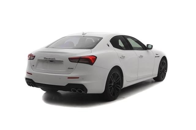 2024 Maserati Ghibli Modena photo 4