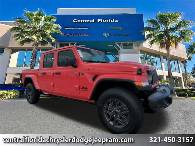 2025 Jeep Gladiator Sport S's photo