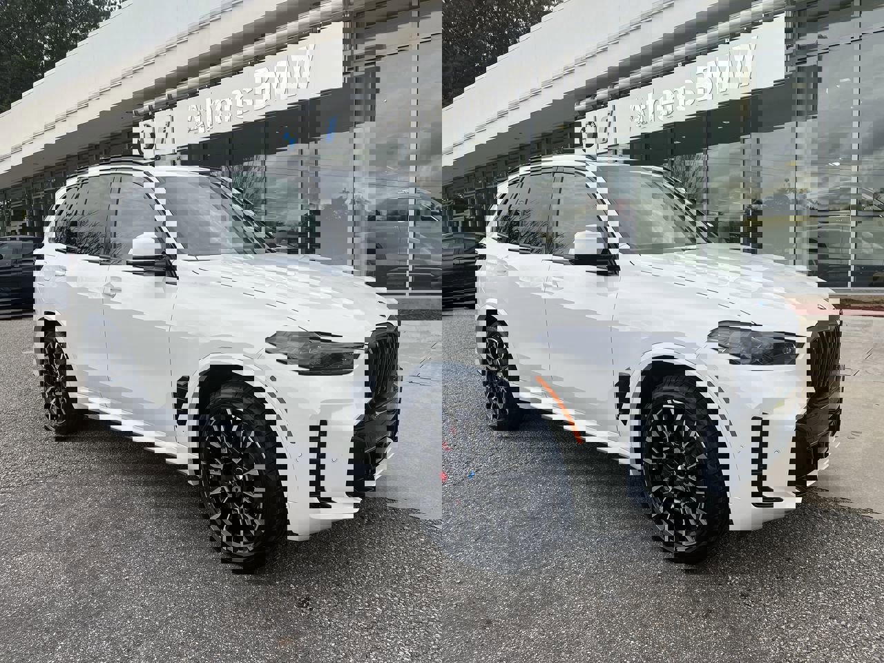 2026 BMW X5 Base's photo