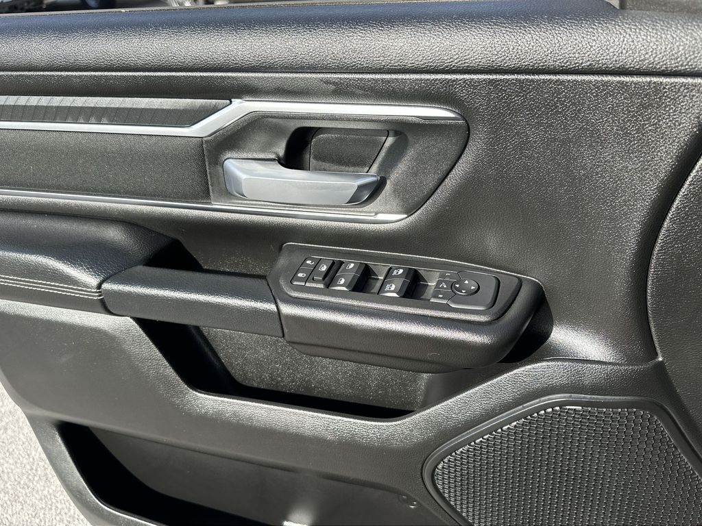 2025 Ram 1500 Big Horn Lone Star photo 13