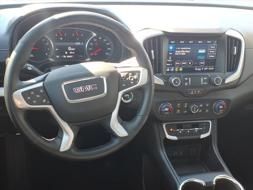 2023 Gmc Terrain SLT photo 3