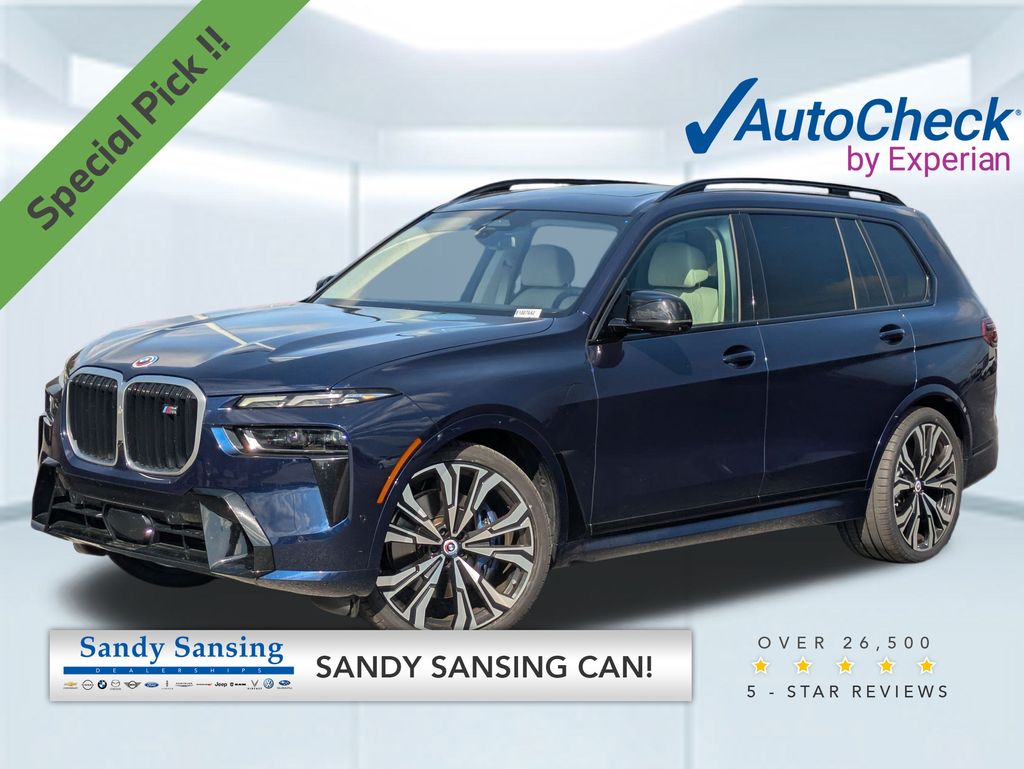 2023 BMW X7 M60i's photo