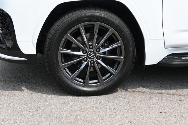 2024 Lexus LX 600 F SPORT photo 14