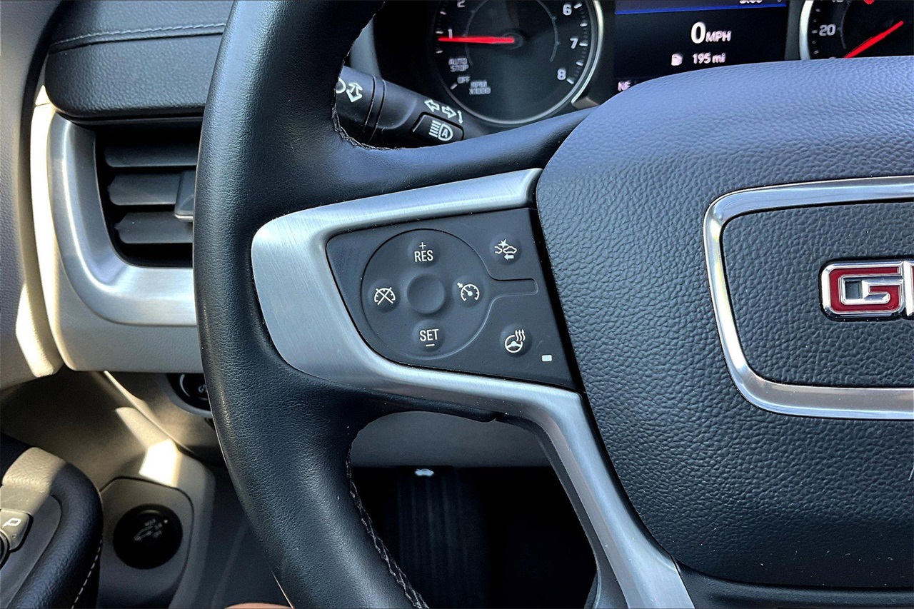2024 Gmc Terrain SLT photo 25