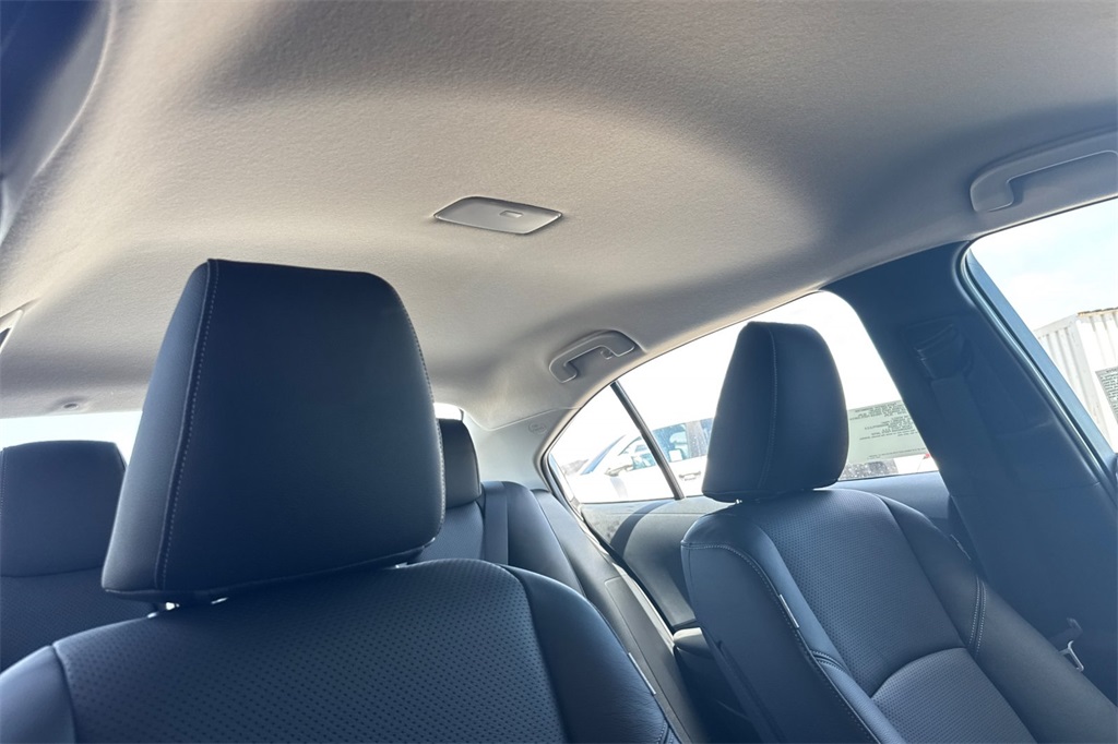 2025 Toyota Corolla LE photo 14