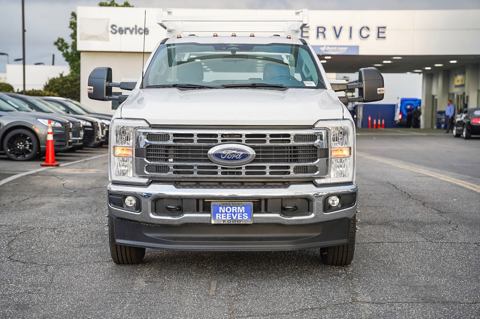 2024 Ford F-350 XL photo 2