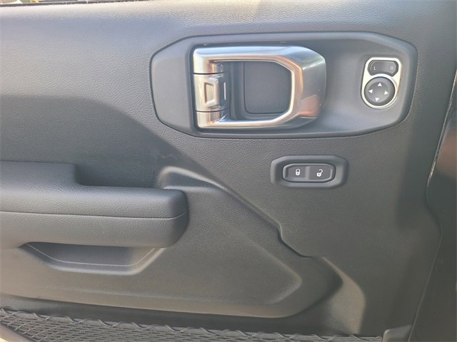2024 Jeep Wrangler Sport S photo 25